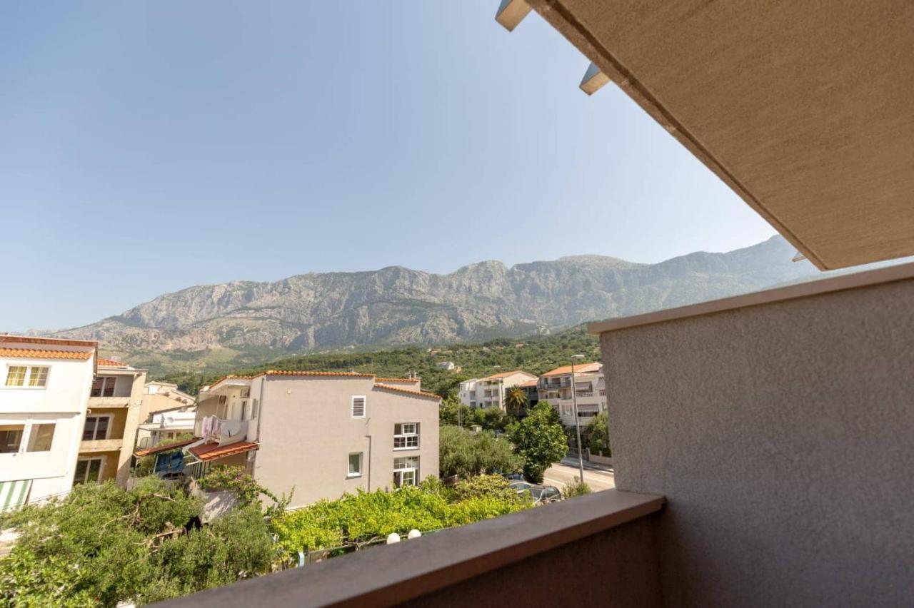 Apartments Elena Tučepi Extérieur photo