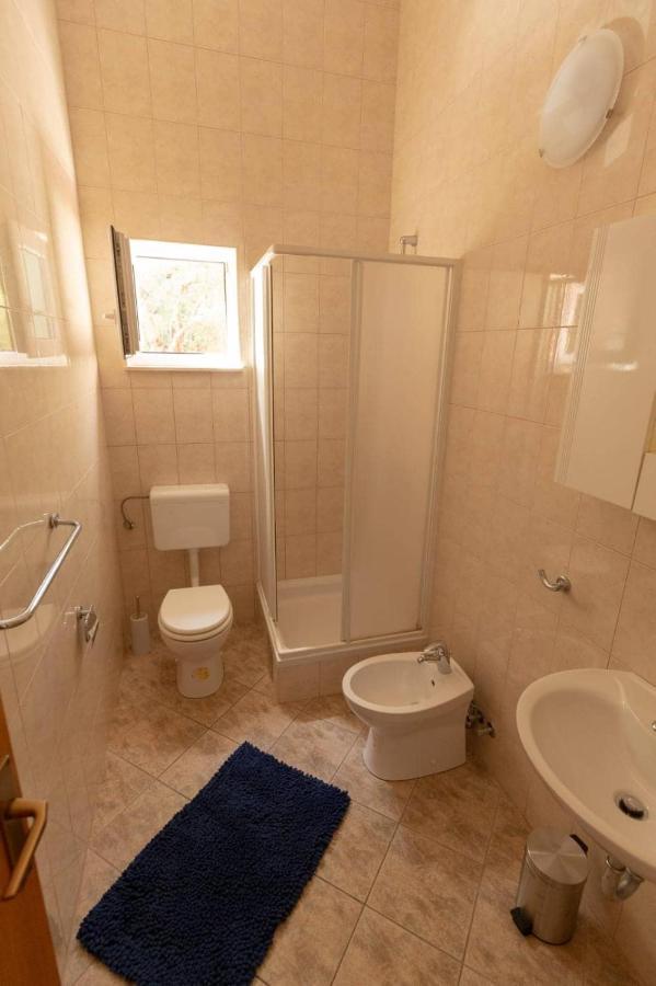 Apartments Elena Tučepi Extérieur photo